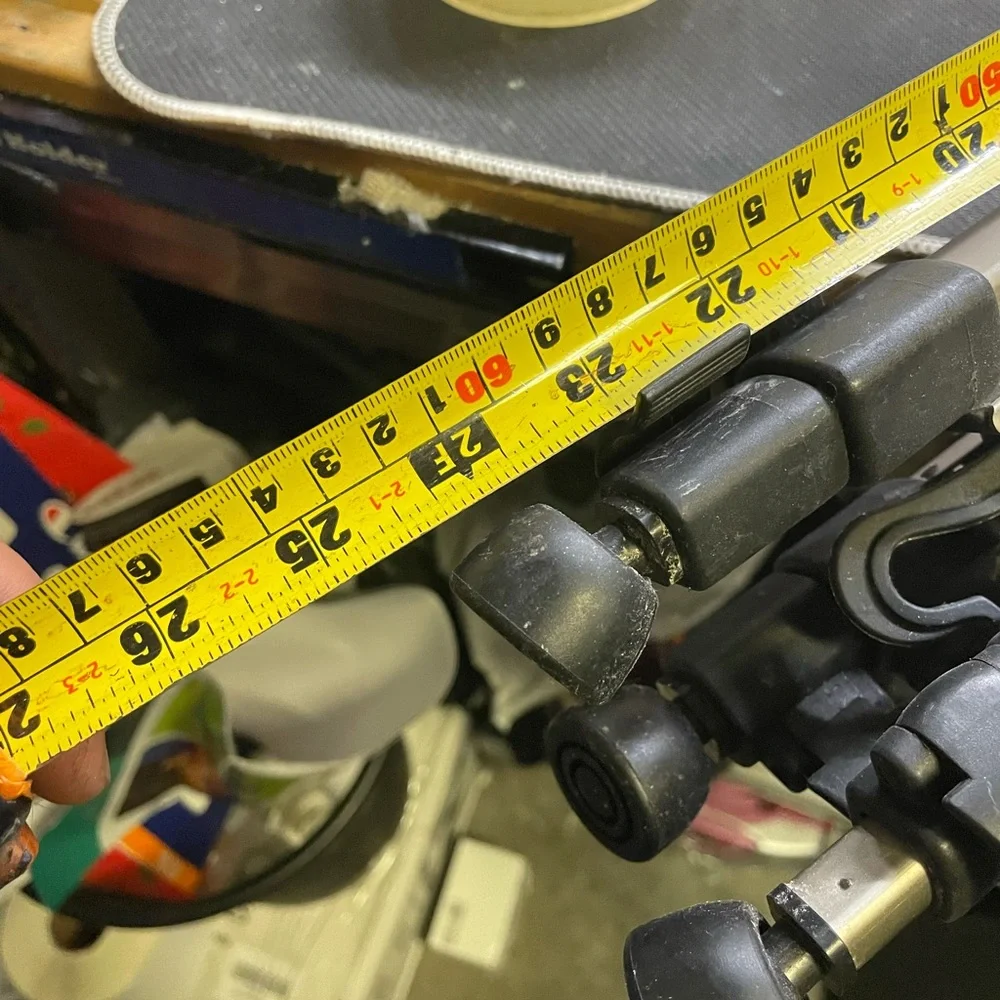 Camera tripod with extendable legs ,